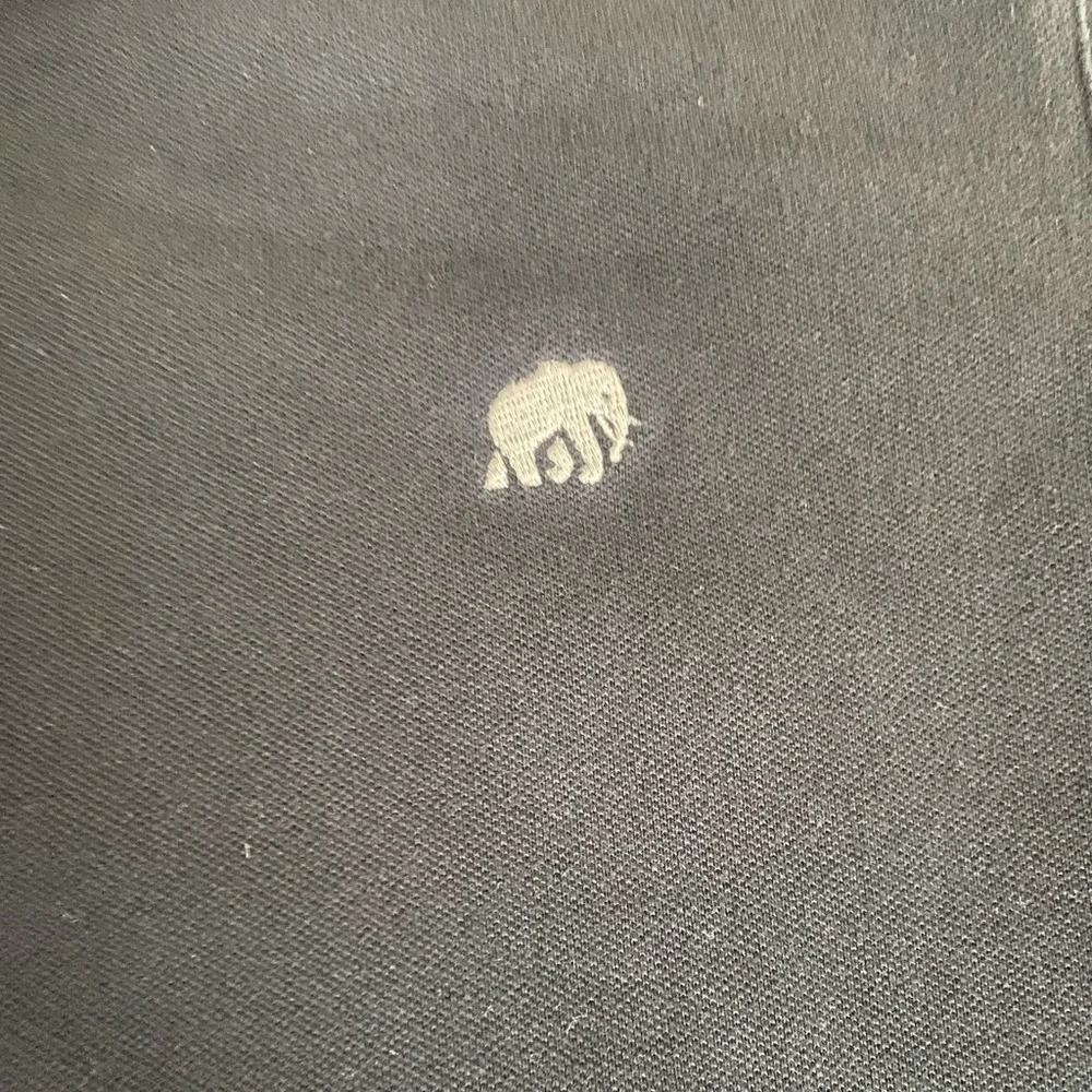 Banana Republic black fitted pique Polo Small
